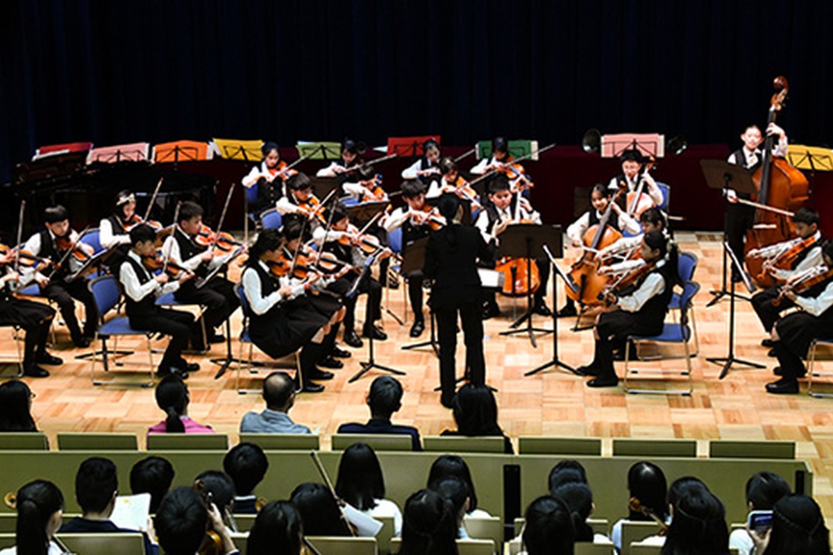 台灣與日本學生在校園音樂廳進行聯合音樂交流演出