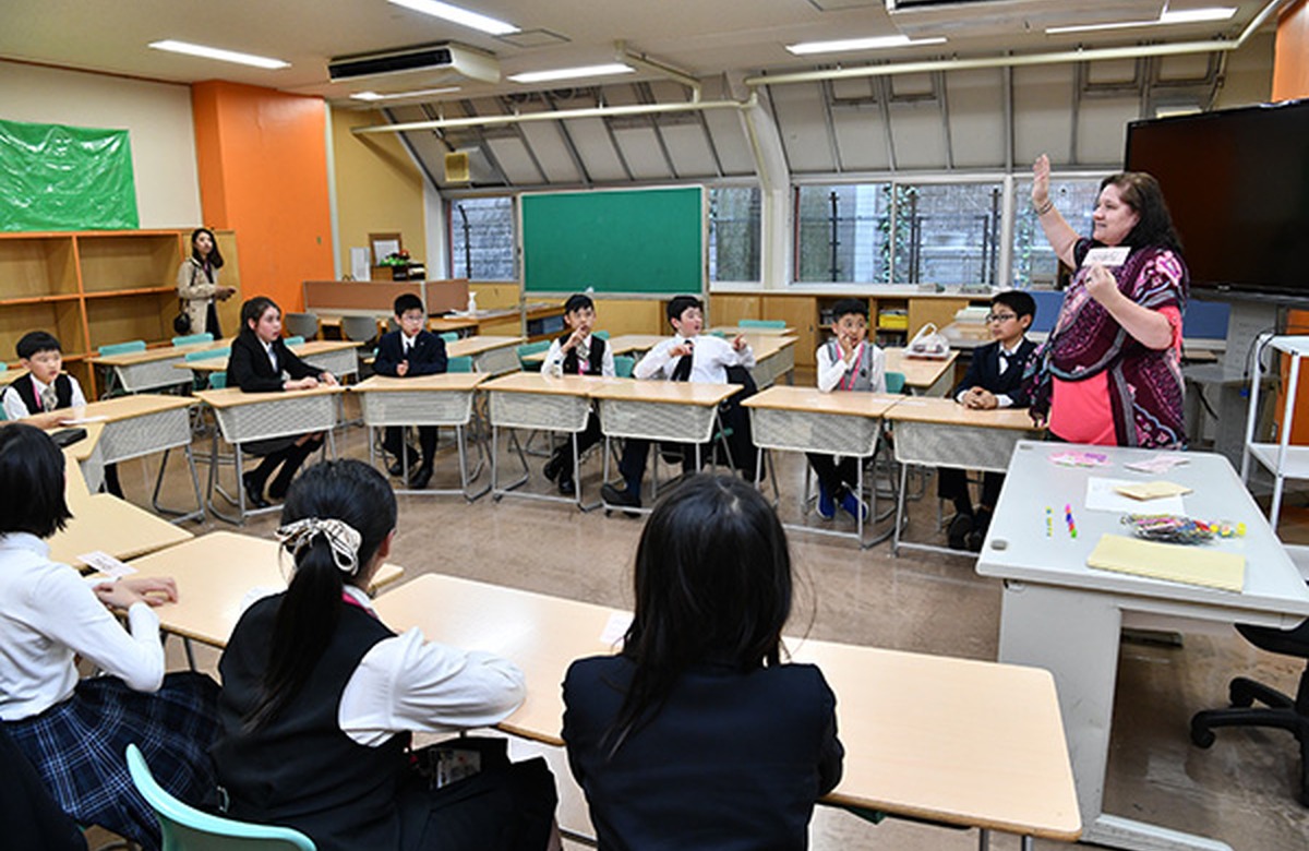 台灣學生走進日本校園課堂，與當地學生一起參與文化共學